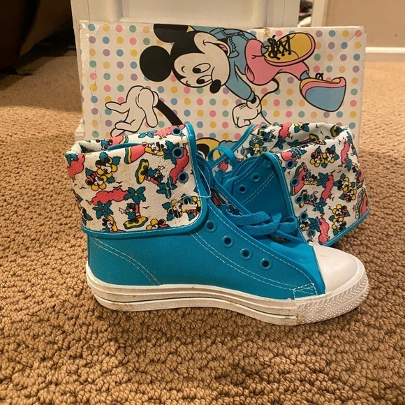 💥 Vintage Mickey & Minnie Mouse X Laced Floral Converse Shoes - Picture 4 of 9